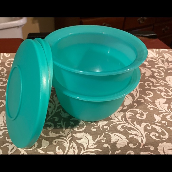 Tupperware Storage Bowls (set of 2) - Picture 1 of 4